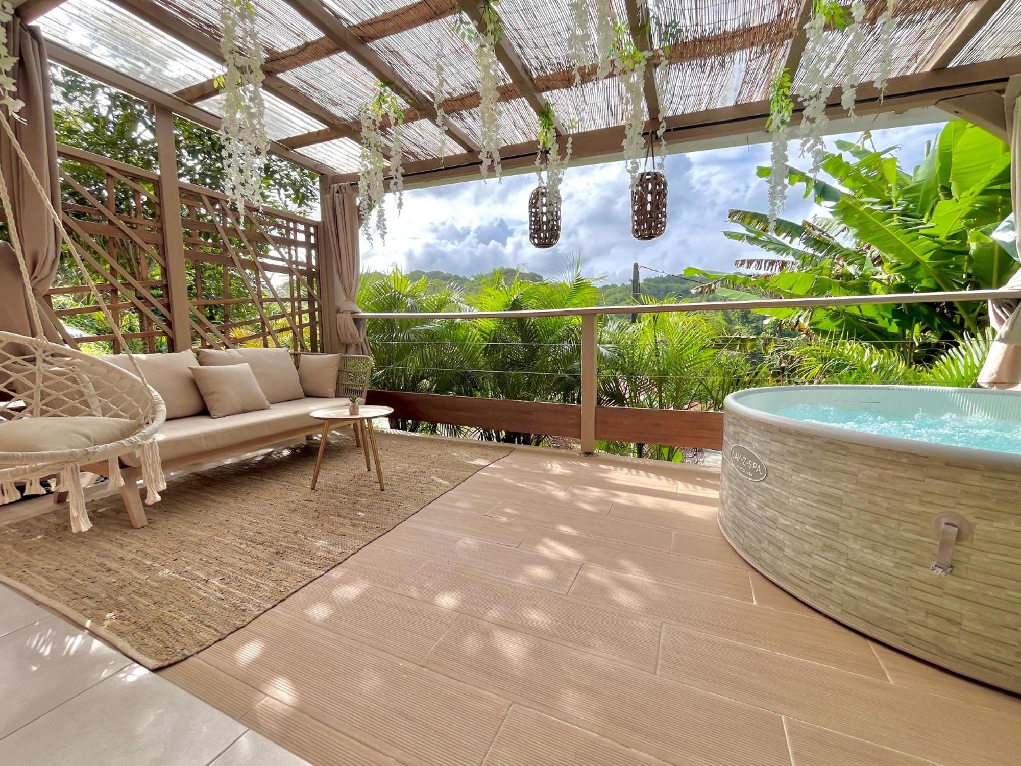 Cocon Des Jardins - Bungalow & Spa Gros-Morne Eksteriør bilde
