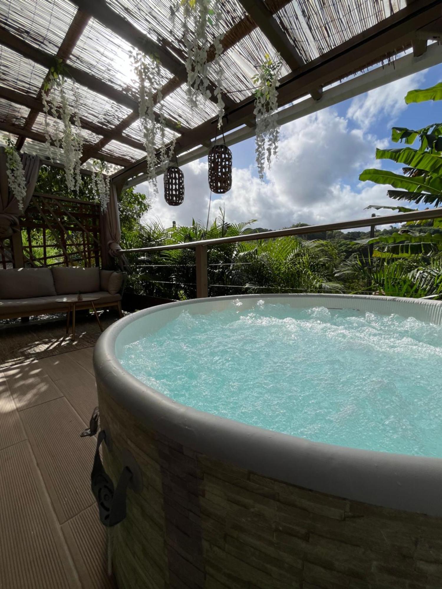 Cocon Des Jardins - Bungalow & Spa Gros-Morne Eksteriør bilde